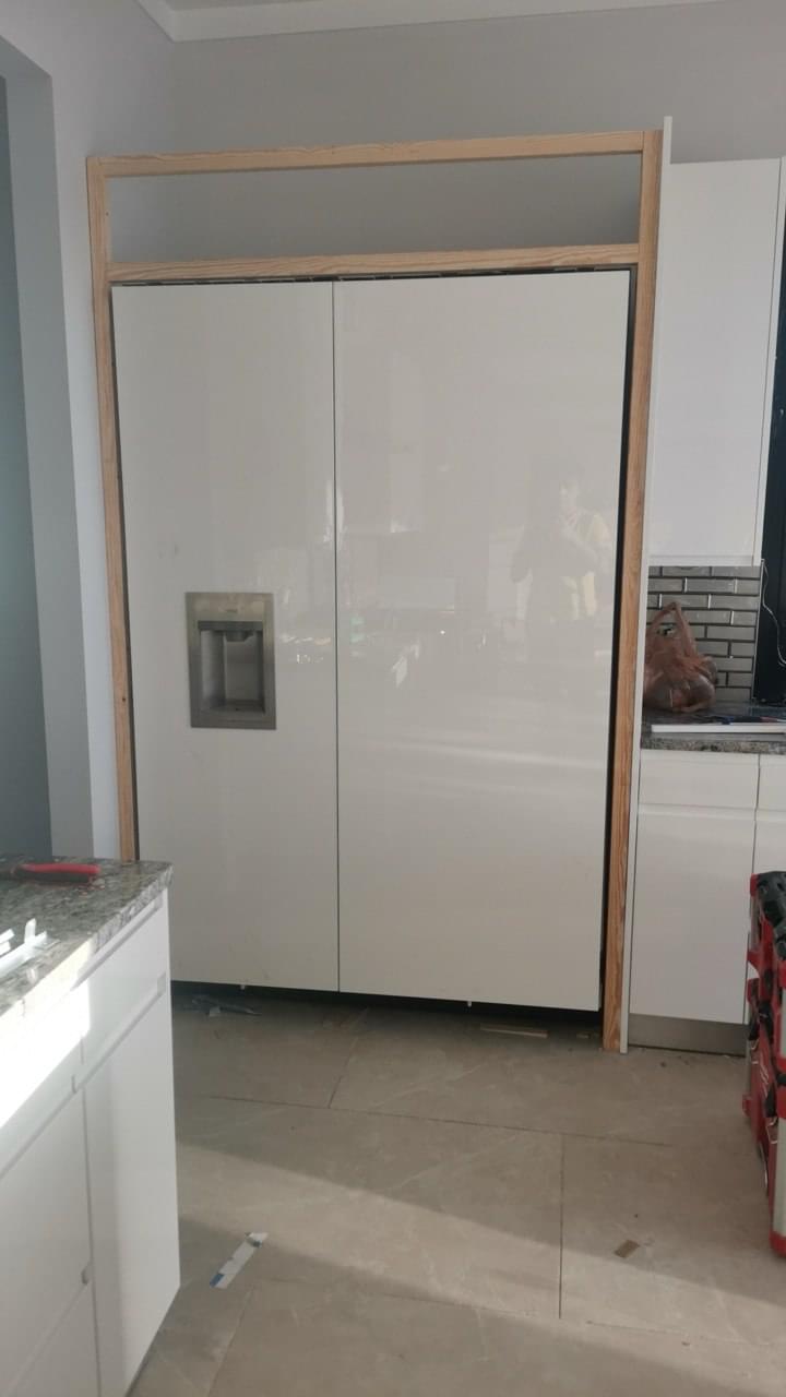 fridge make
