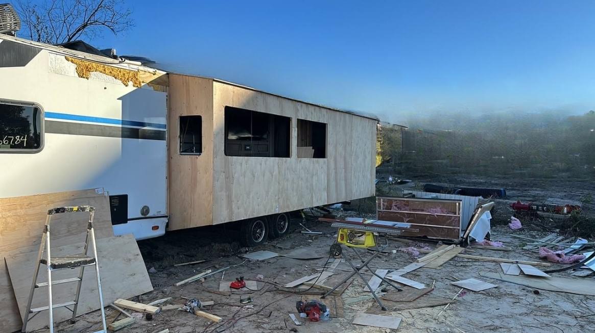 RV Structure Restoration 2